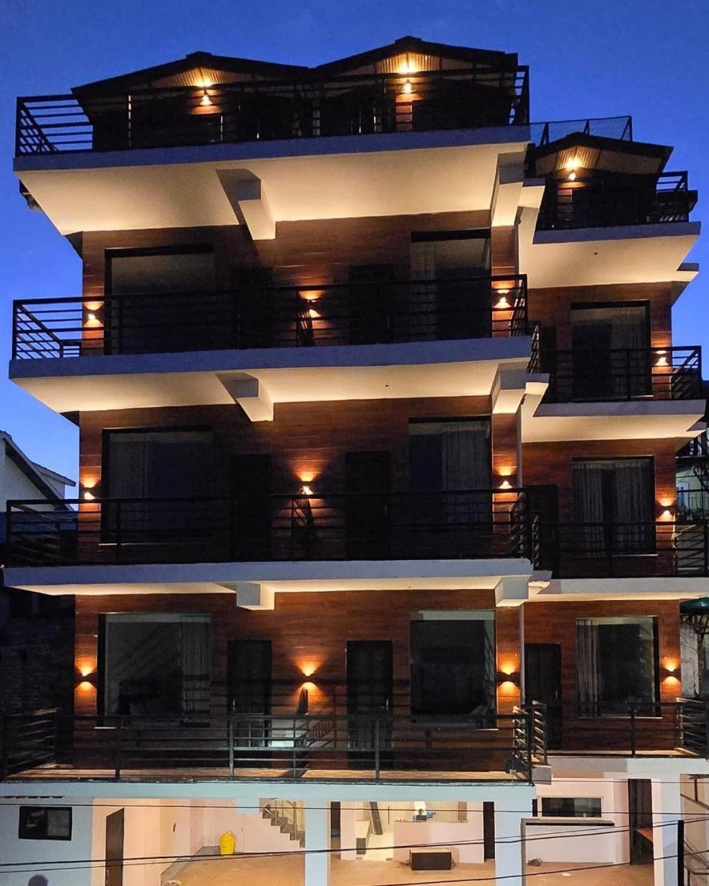 Ambrosia Grand Bed & Breakfast Shimla Bagian luar foto