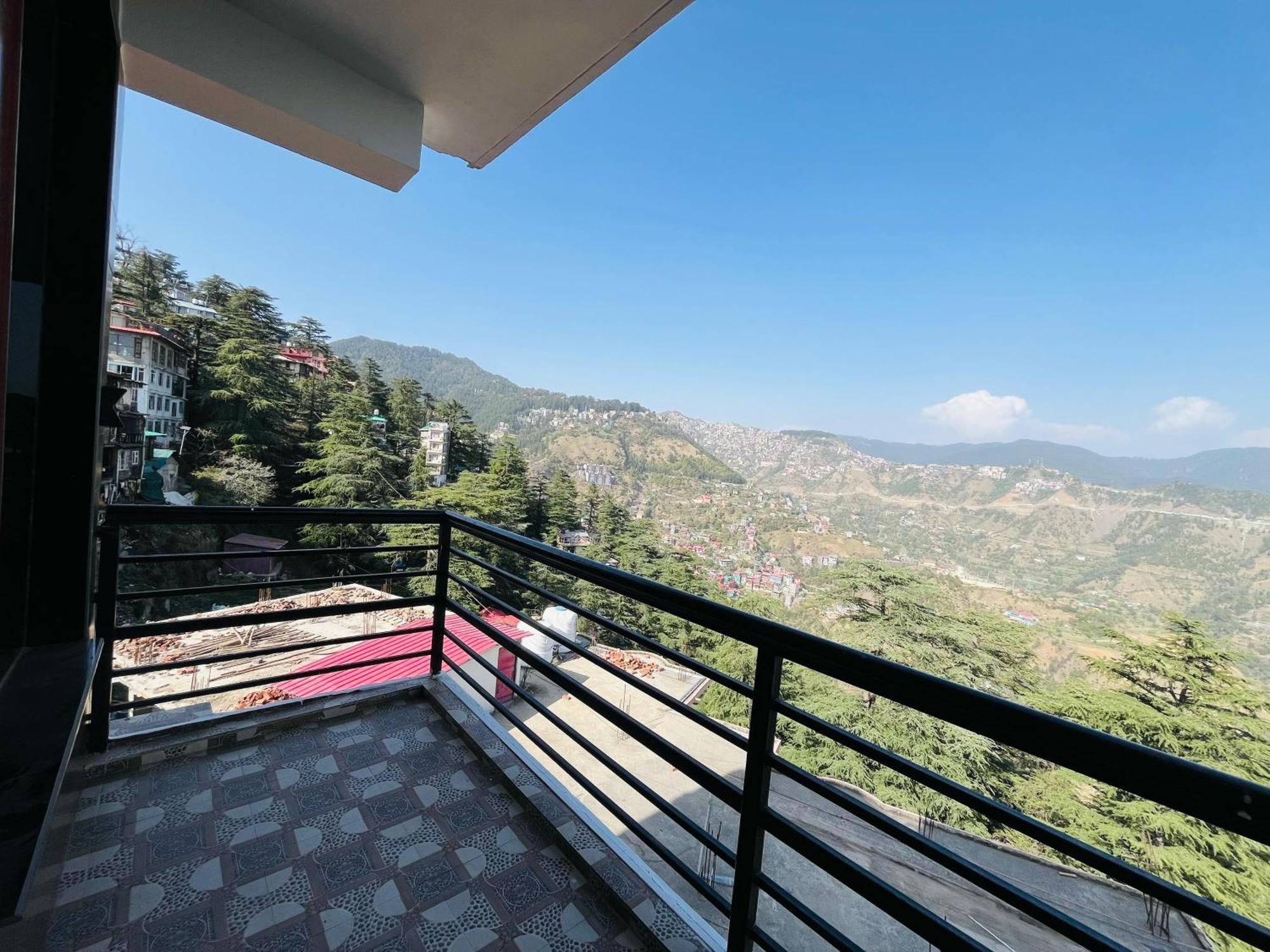 Ambrosia Grand Bed & Breakfast Shimla Bagian luar foto